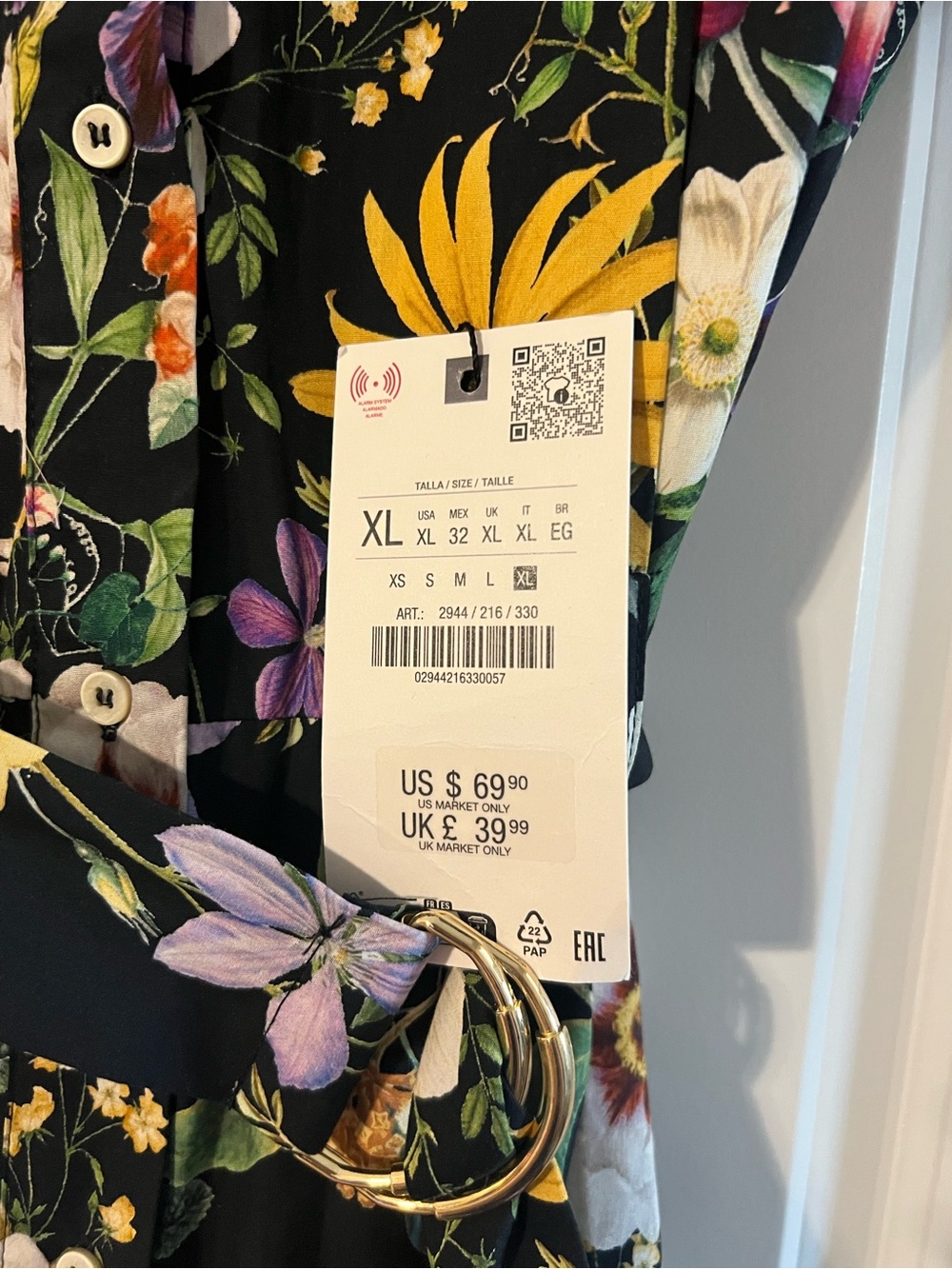 Floral Button-Front Black Floral Midi Dress with Belt - Picture 6 of 8